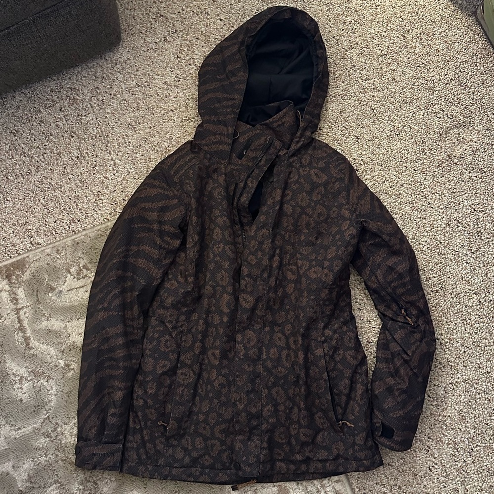 Burton Women's Standard Jet Set Warm Winter Jacket Animal Mashup Size Small